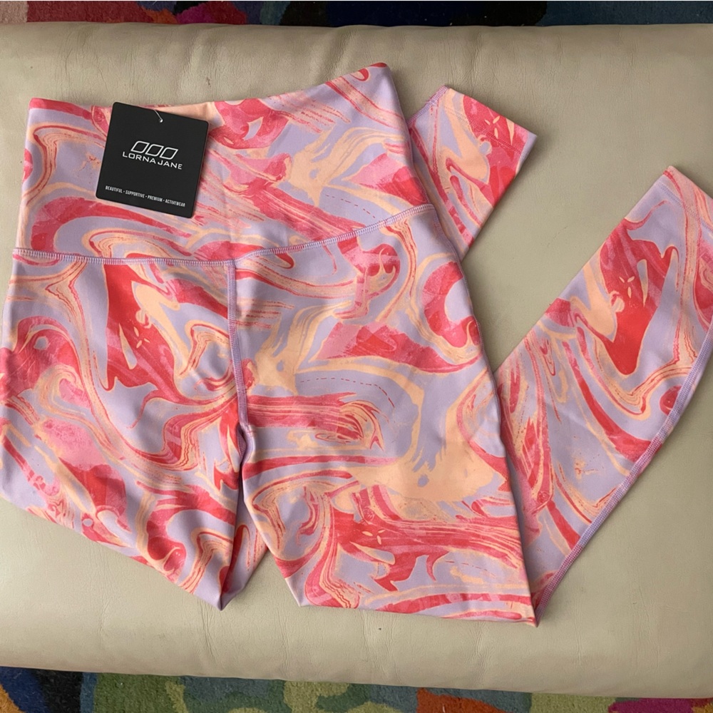 NWT Lorna Jane Vapour Leggings